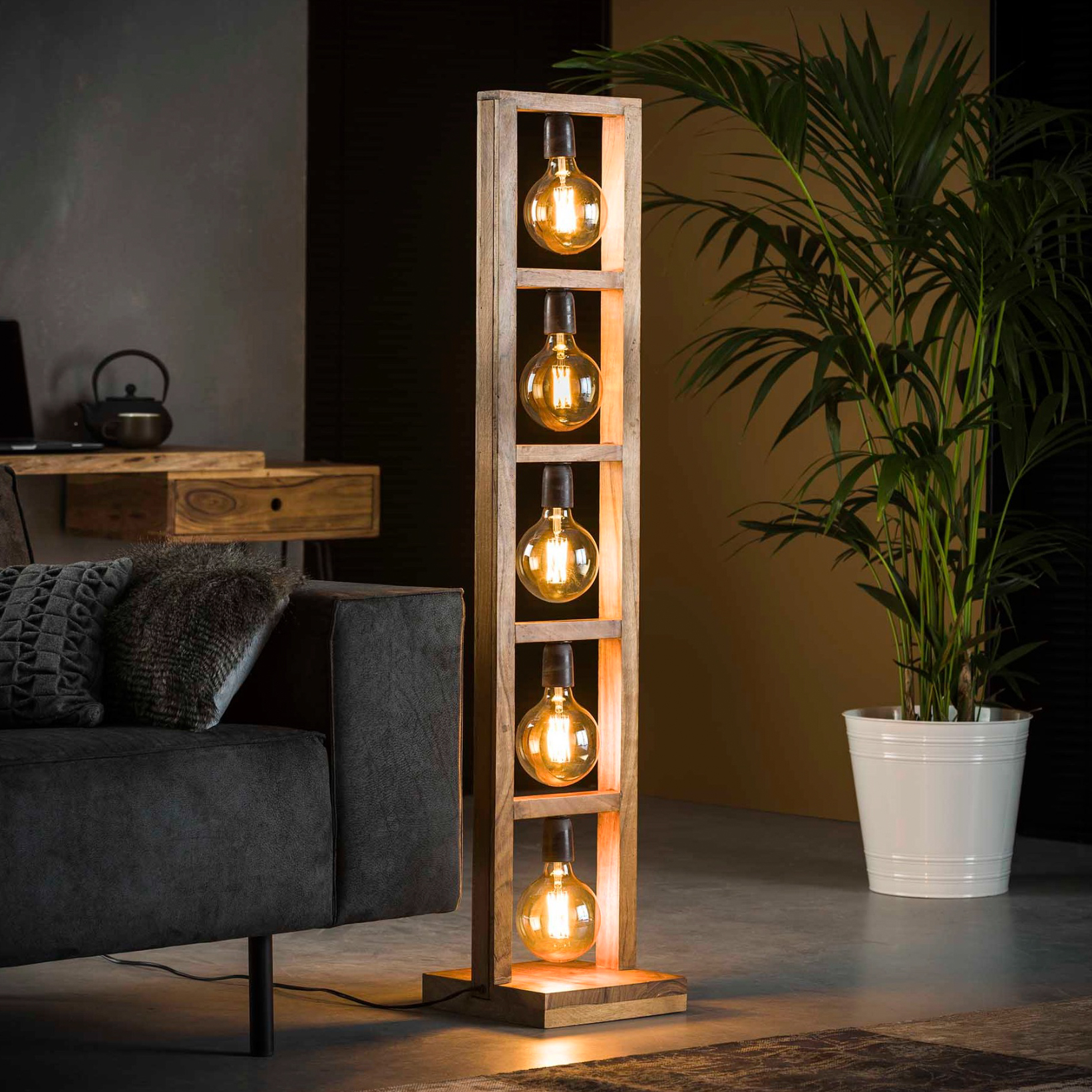 Frederic%20Schots%20Lampes%20Suspendue%202023%20A27