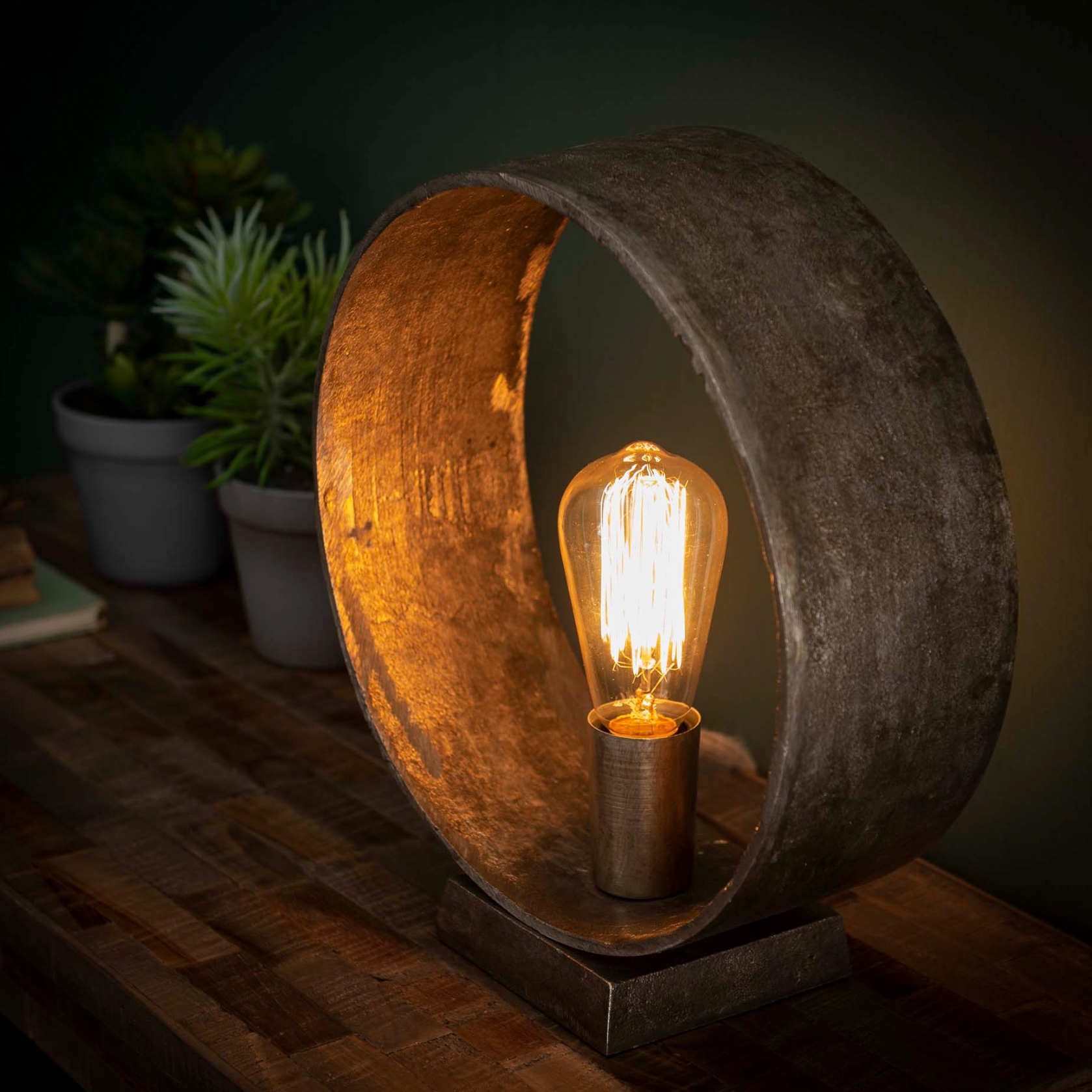 Frederic%20Schots%20Lampes%20Suspendue%202023%20A27