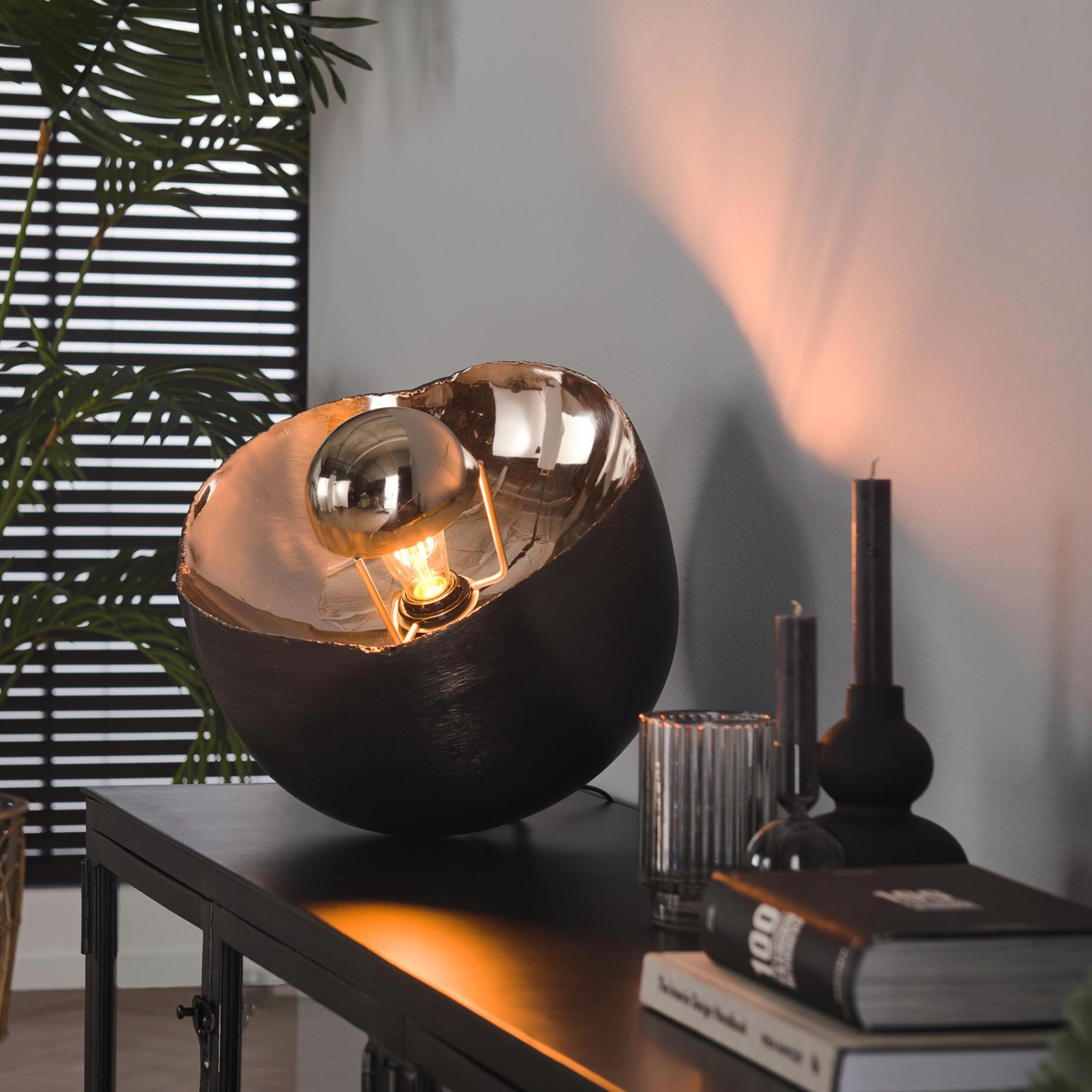 Frederic%20Schots%20Lampes%20Suspendue%202023%20A27