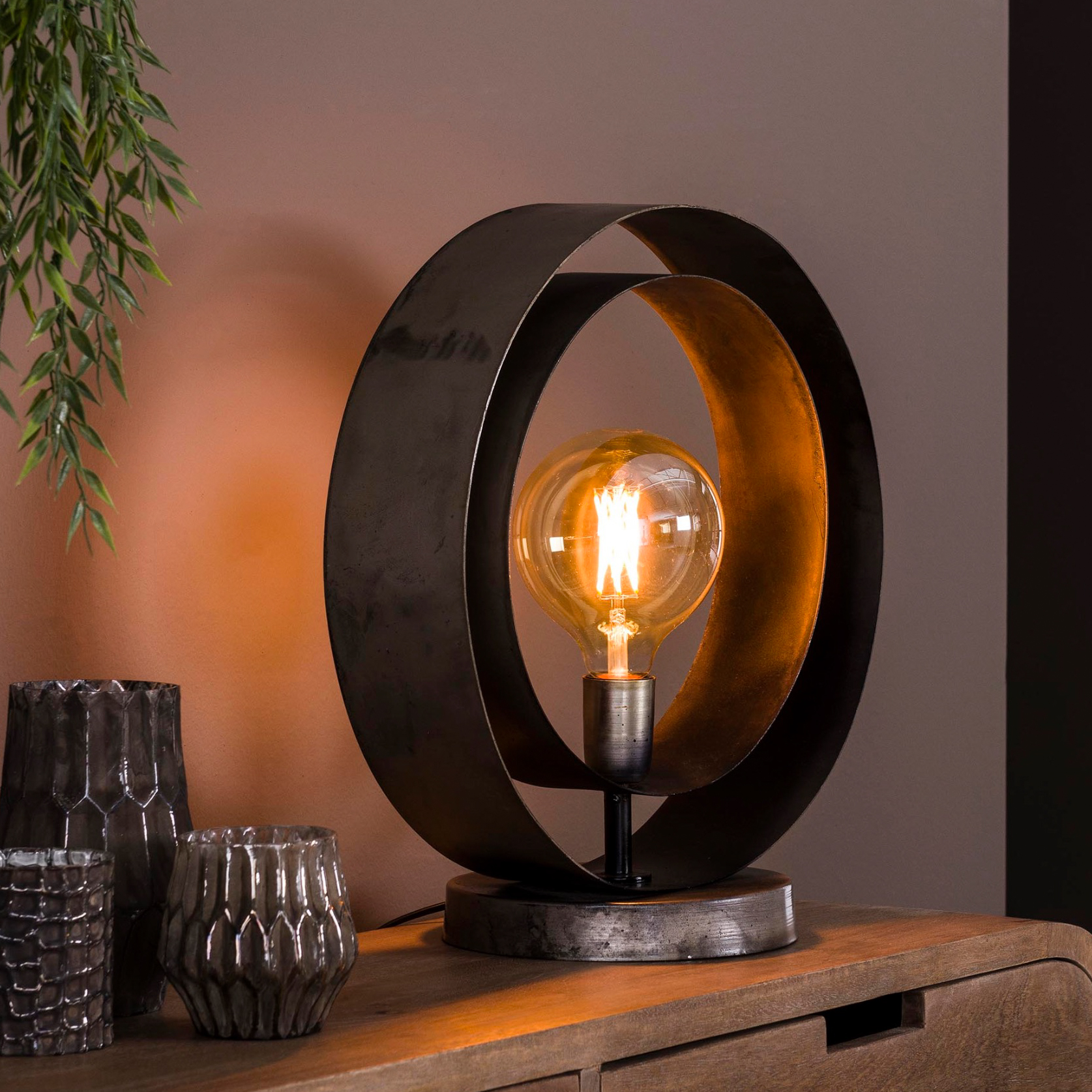 Frederic%20Schots%20Lampes%20Suspendue%202023%20A27