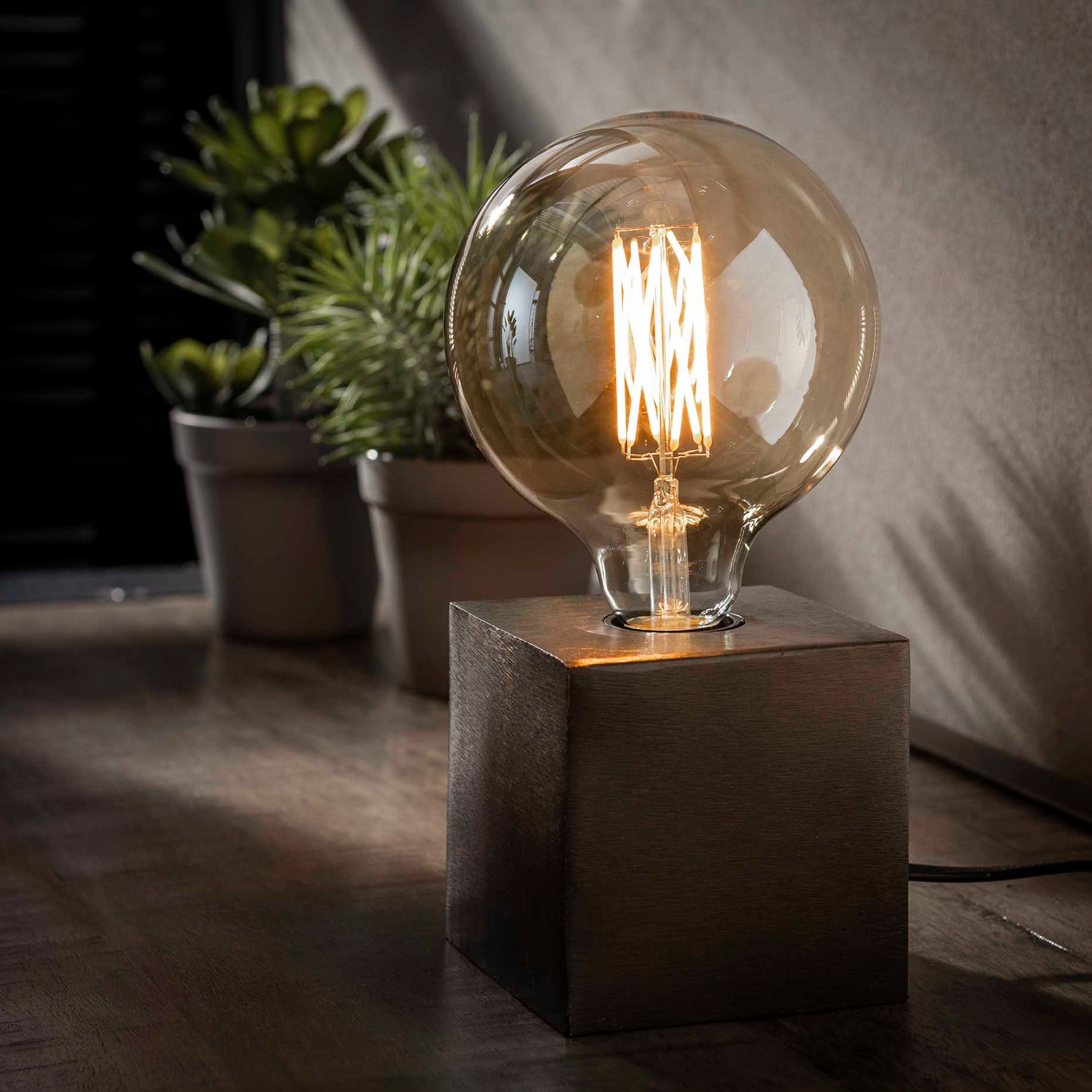 Frederic%20Schots%20Lampes%20Suspendue%202023%20A27