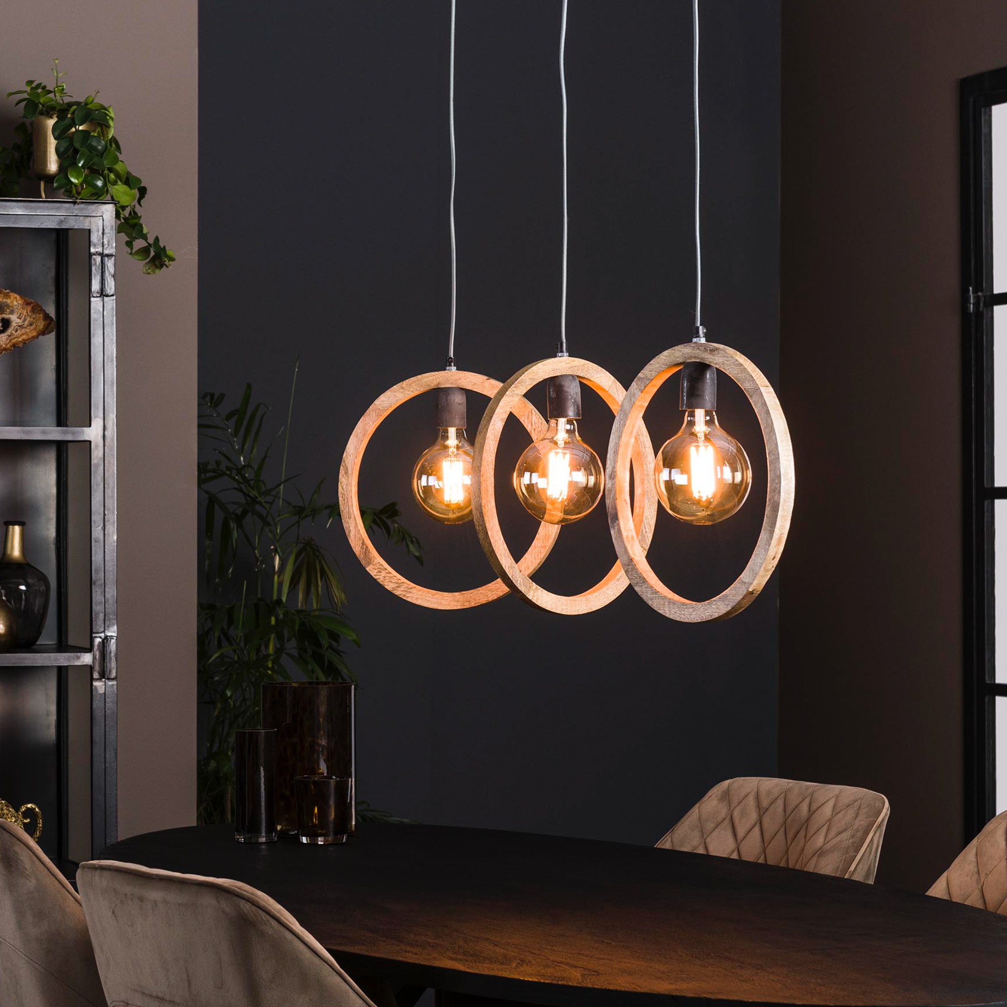 Frederic%20Schots%20Lampes%20Suspendue%202023%20A27